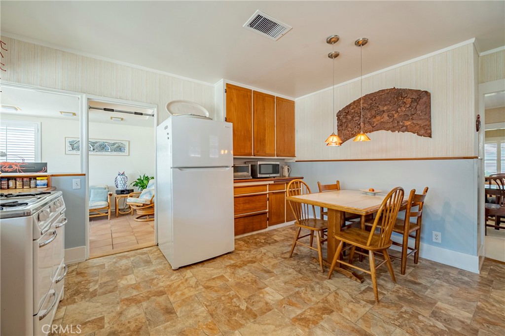 1028 W 22nd, Merced, CA 95340