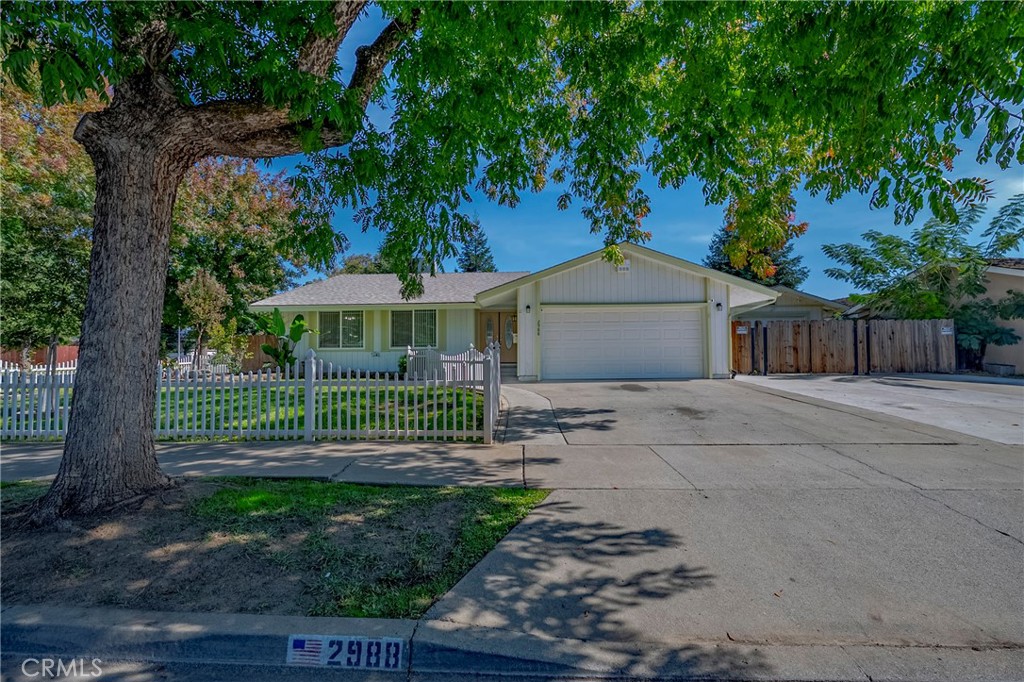 2988 Bedford, Merced, CA 95340