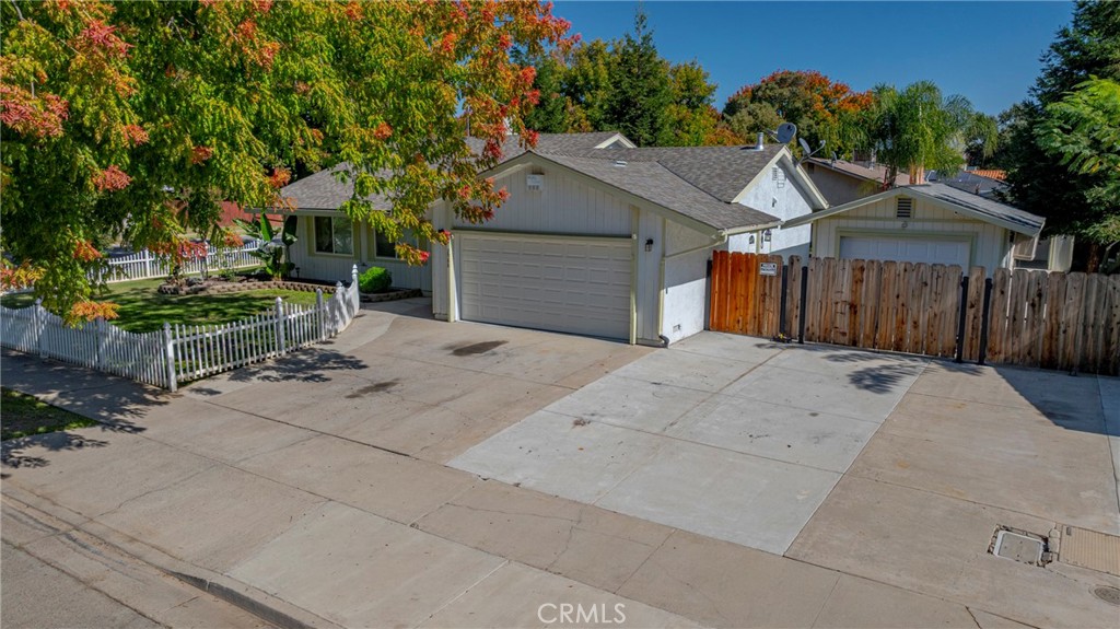 2988 Bedford, Merced, CA 95340