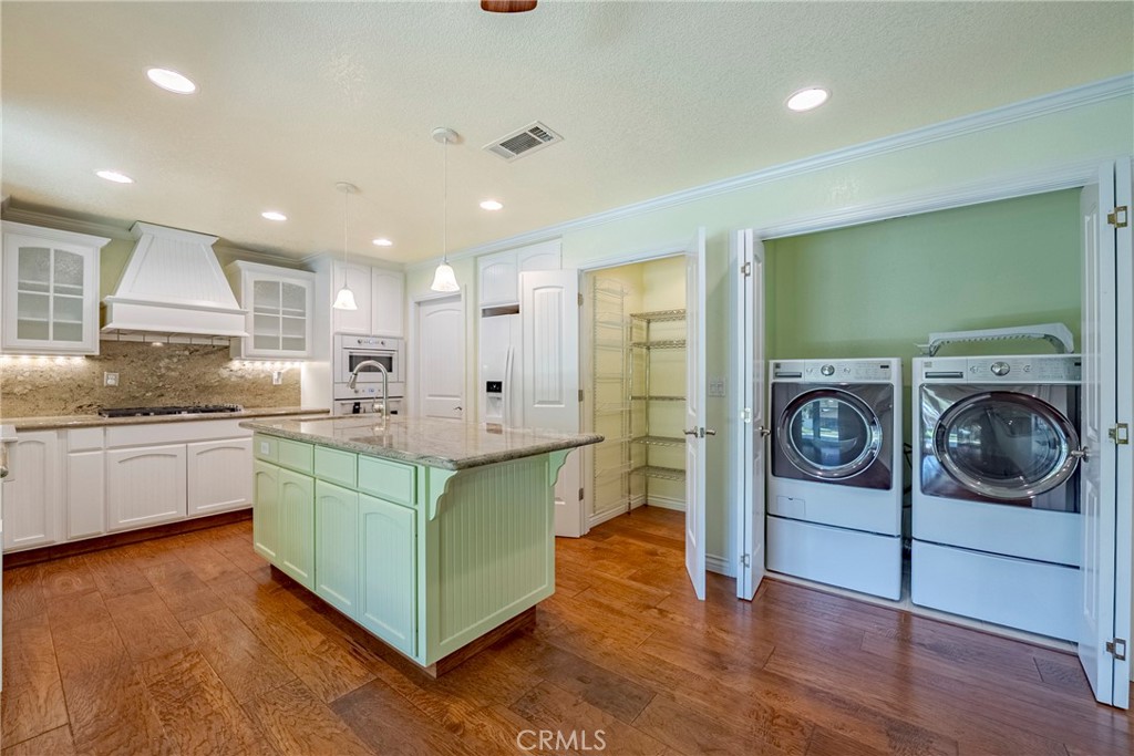 2988 Bedford, Merced, CA 95340