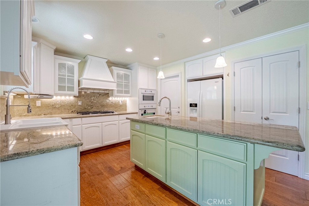 2988 Bedford, Merced, CA 95340