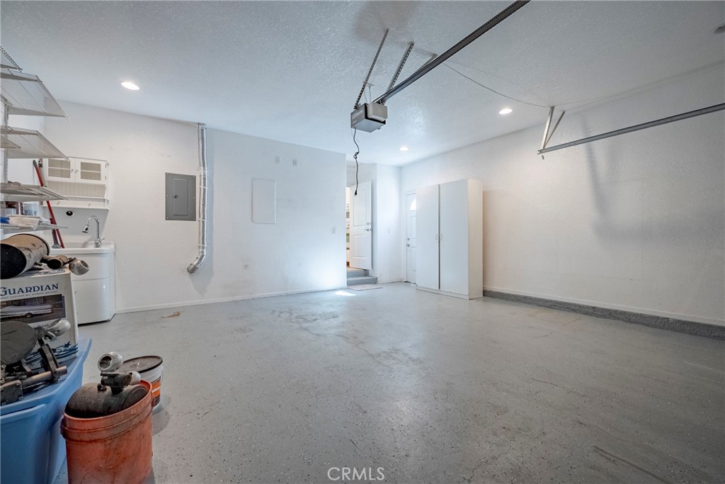 2988 Bedford, Merced, CA 95340