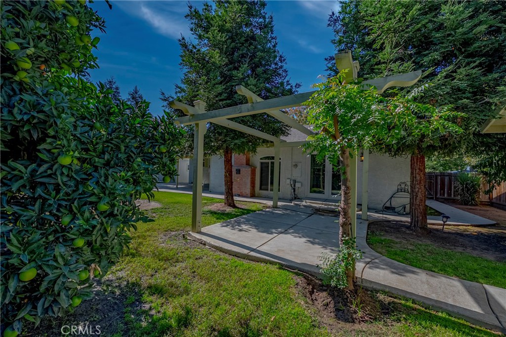 2988 Bedford, Merced, CA 95340