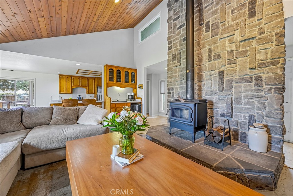 3692 N Gardner, Merced, CA 95340