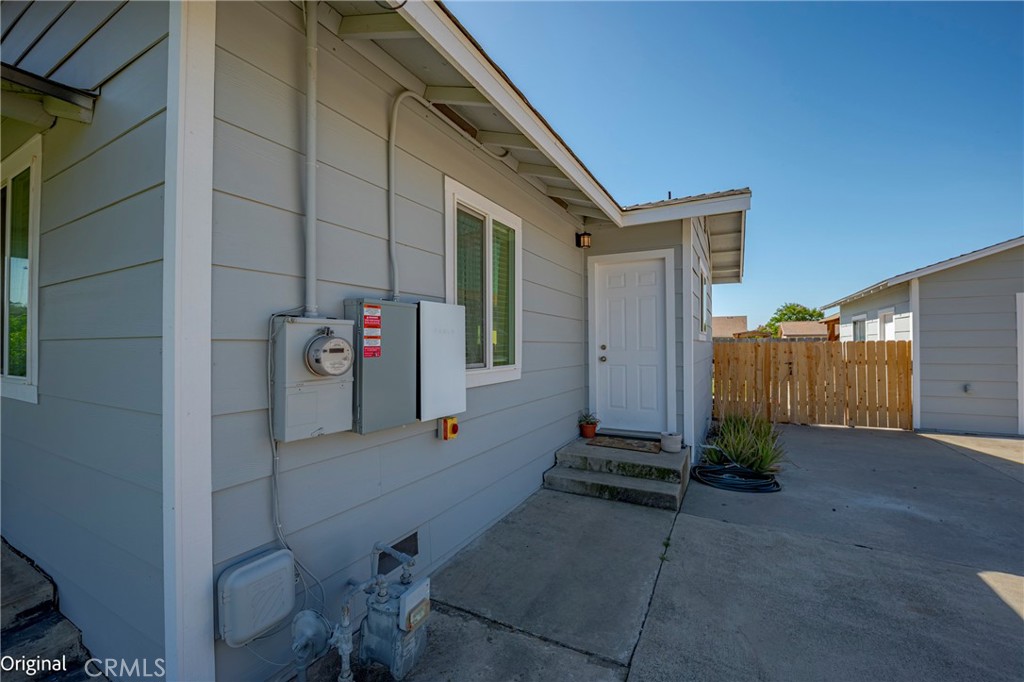 456 E Gerard, Merced, CA 95341