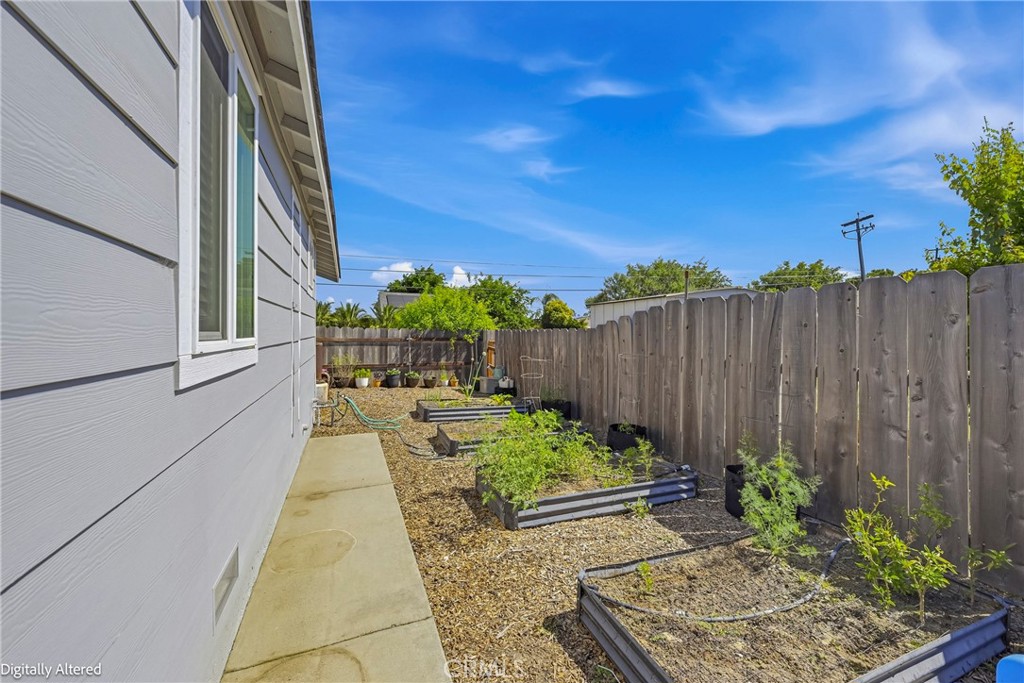 456 E Gerard, Merced, CA 95341
