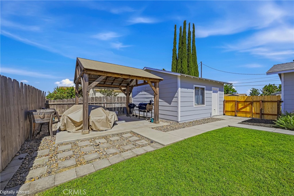 456 E Gerard, Merced, CA 95341