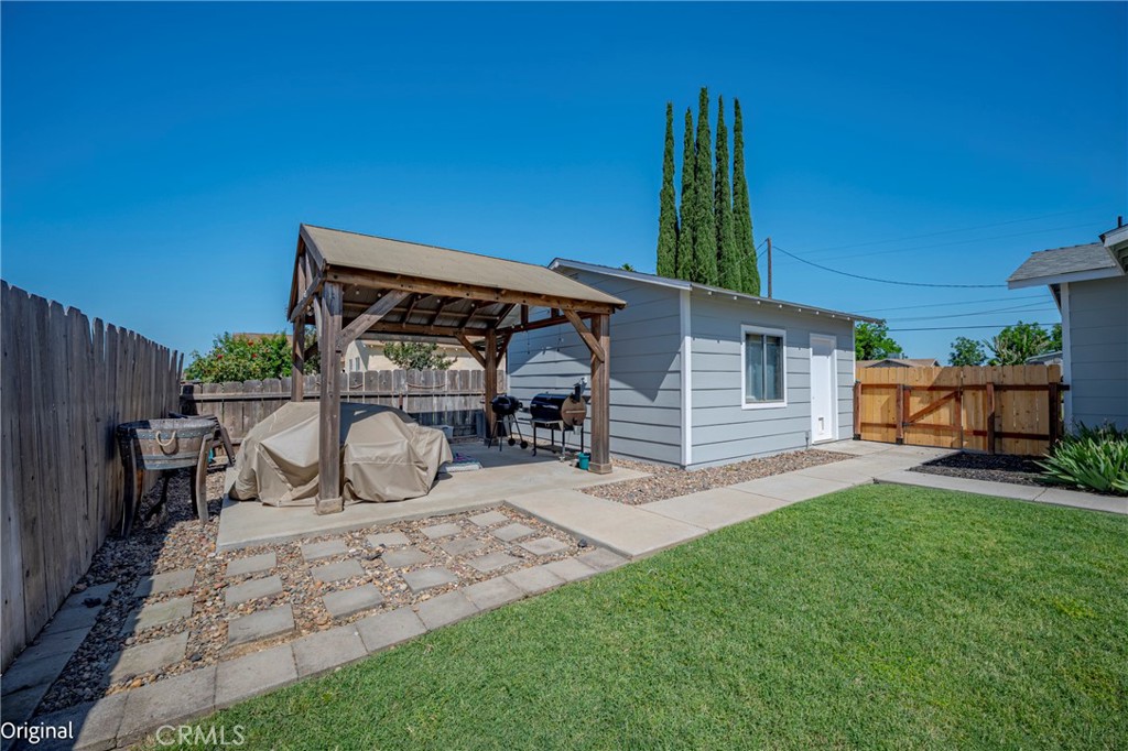 456 E Gerard, Merced, CA 95341