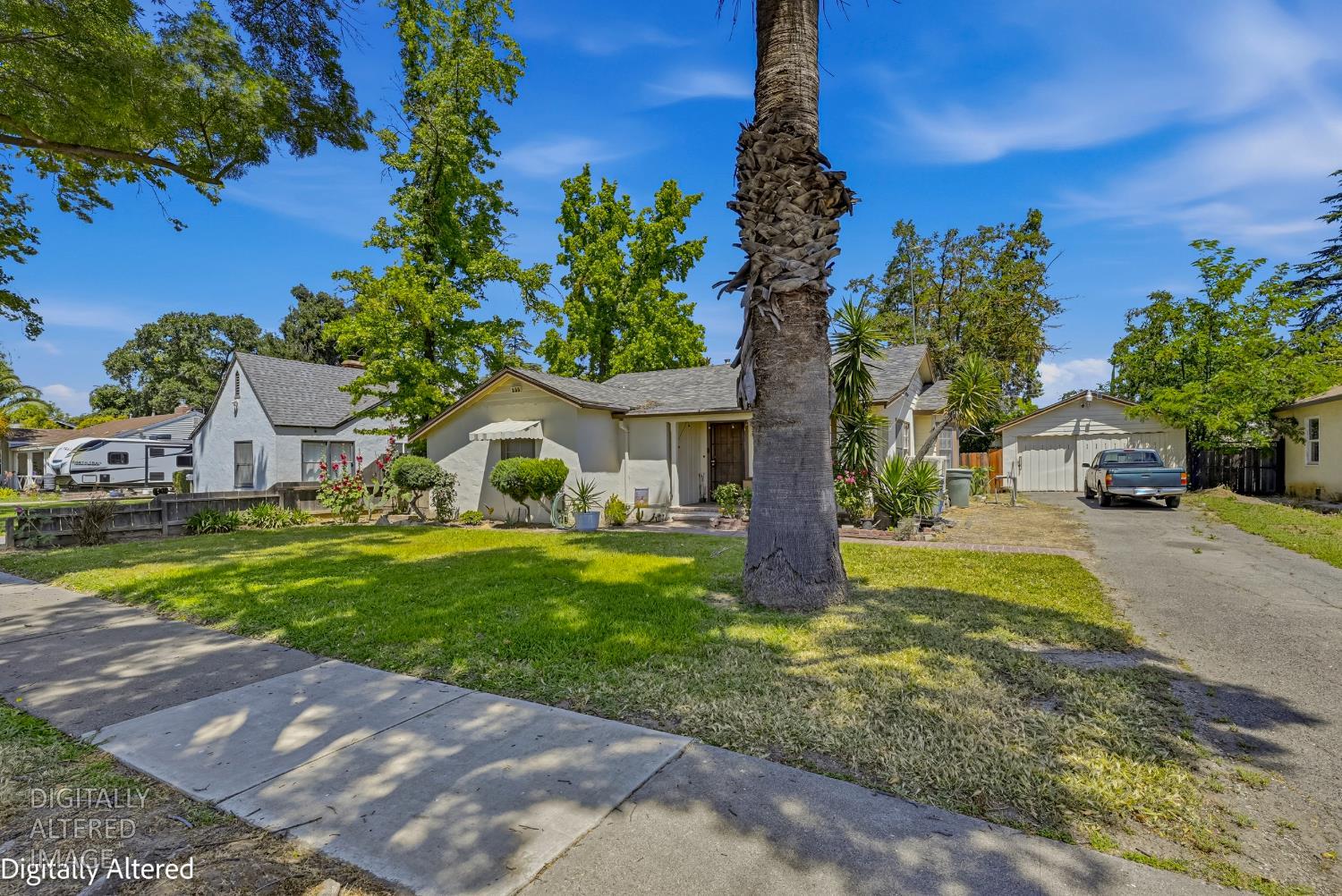 145 E 20th St, Merced, CA 95340