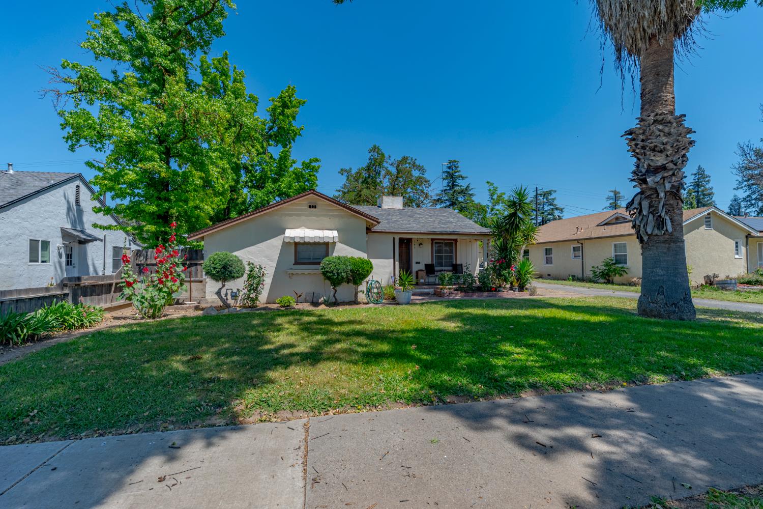 145 E 20th St, Merced, CA 95340